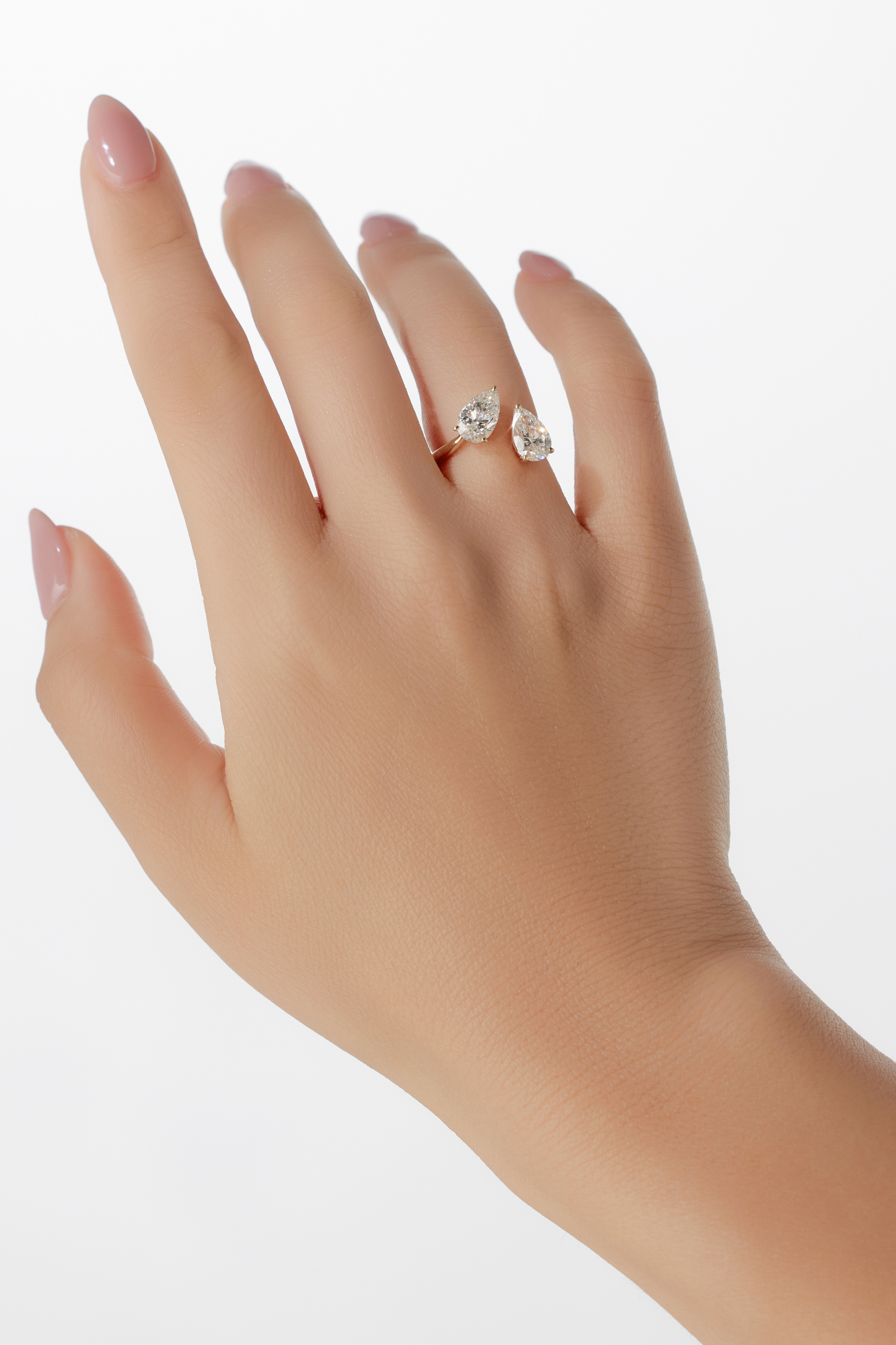 【NEW】2.0 カラット ダブルペアシェイプリング
