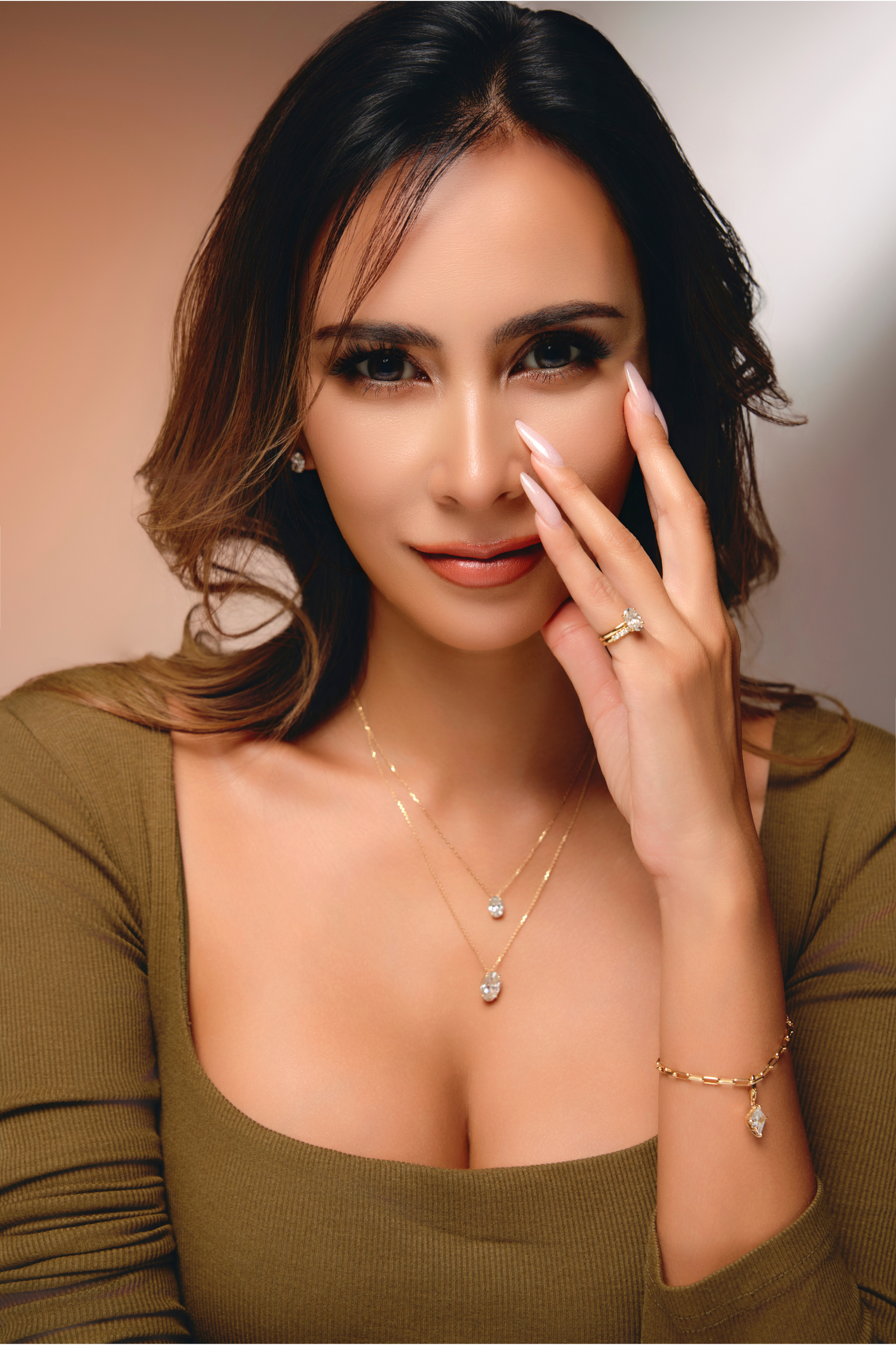 【NEW】アルファベットチャームブレスレット