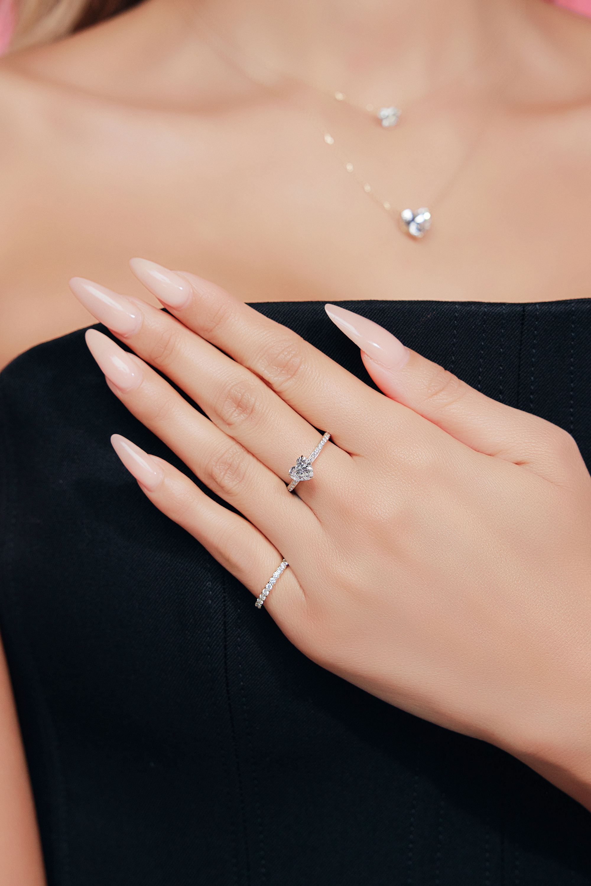 ラブ1.0カラットハーフエタニティリング