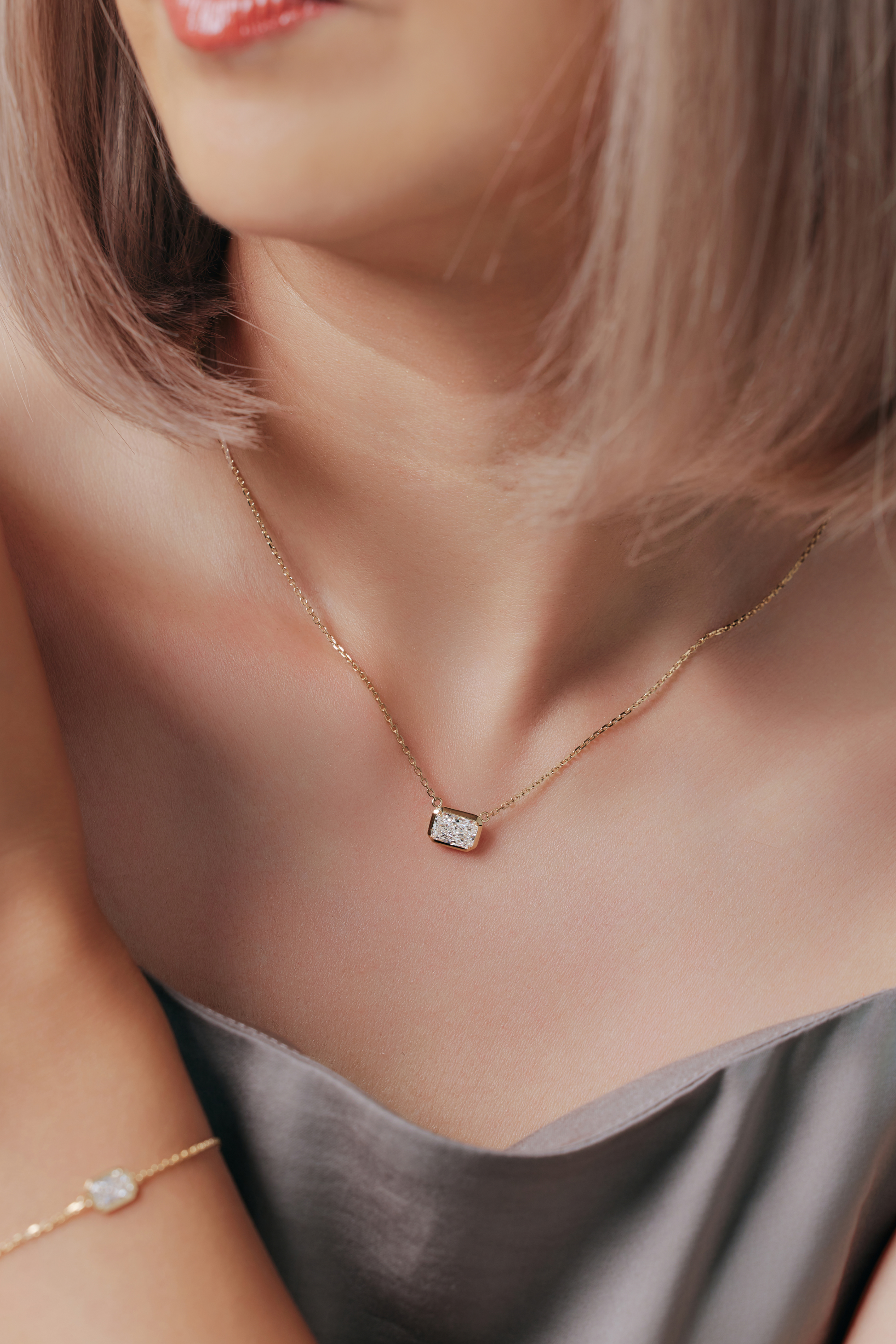 【M.Anela by Aya.S】1.0カラット ラディアントネックレス