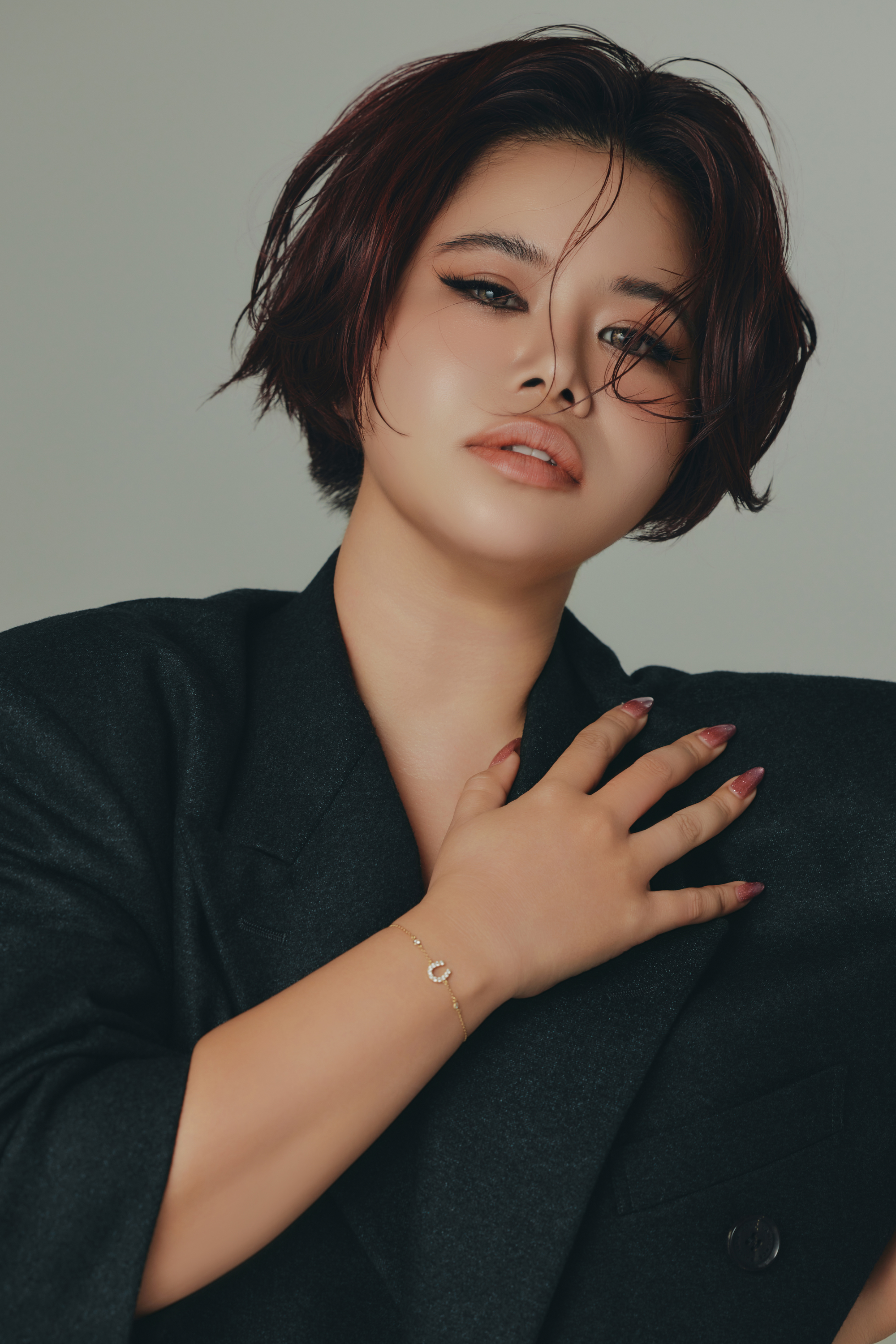 【𝓜. 𝓐𝓷𝓮𝓵𝓪 𝓫𝔂 𝓦.𝓚】W.K ホースシューブレスレット