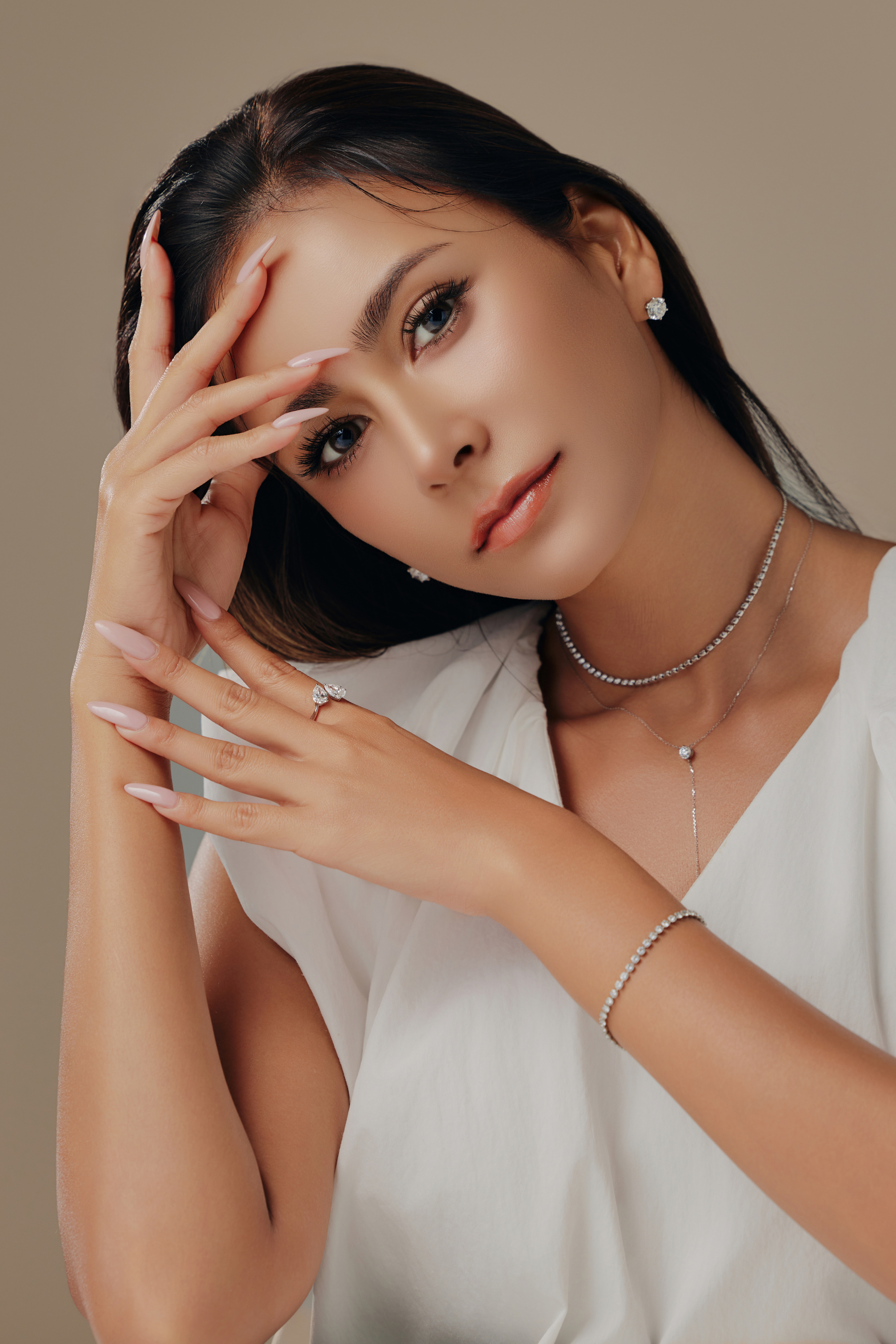 【NEW】2.0 カラット ダブルペアシェイプリング