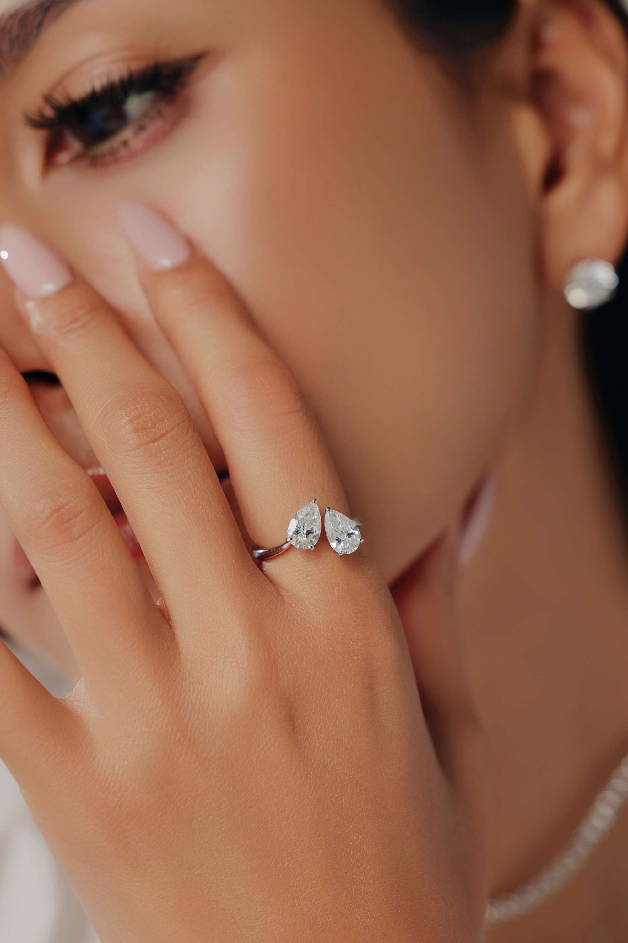 【NEW】2.0 カラット ダブルペアシェイプリング