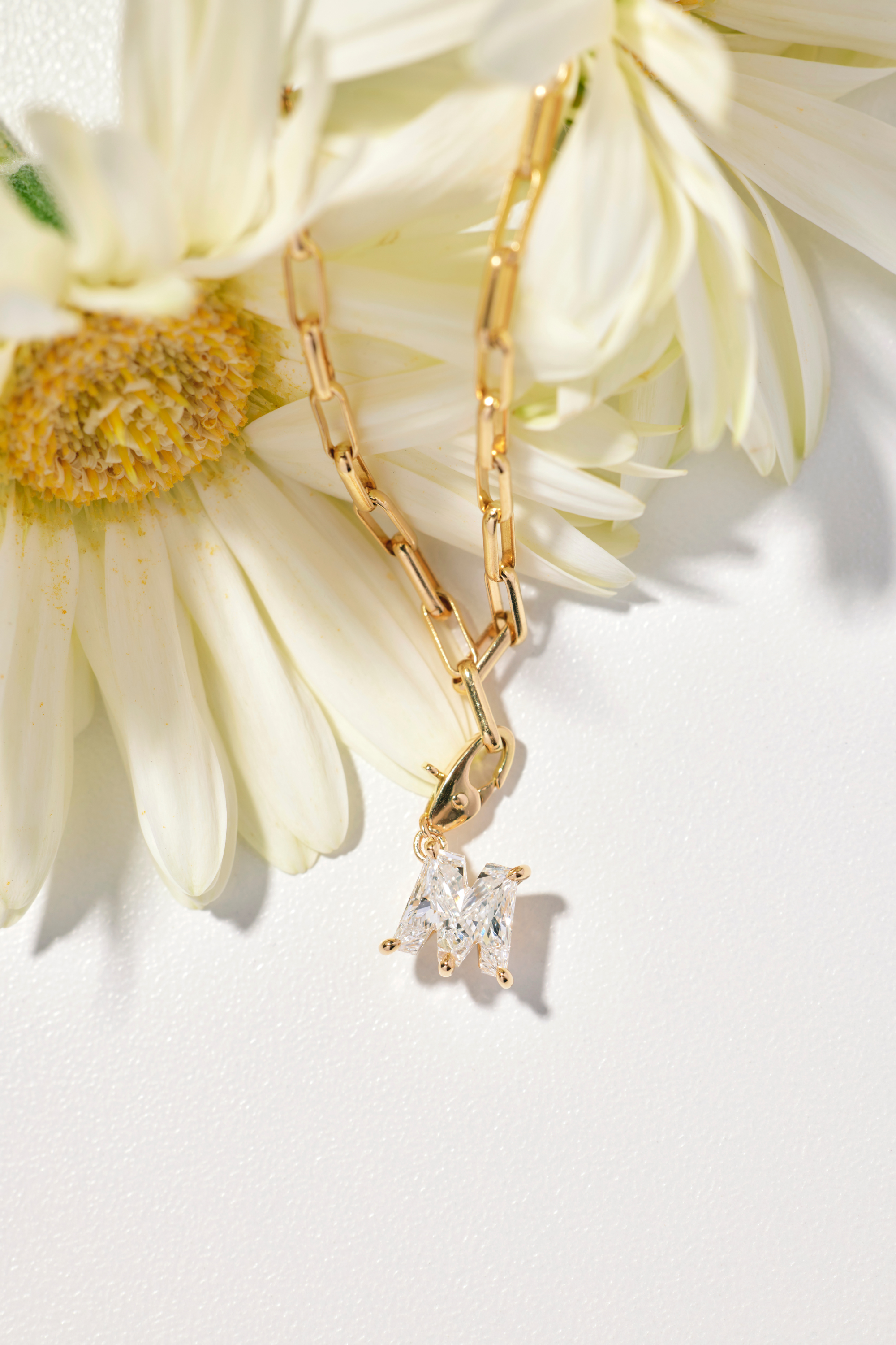 【NEW】アルファベットチャームブレスレット