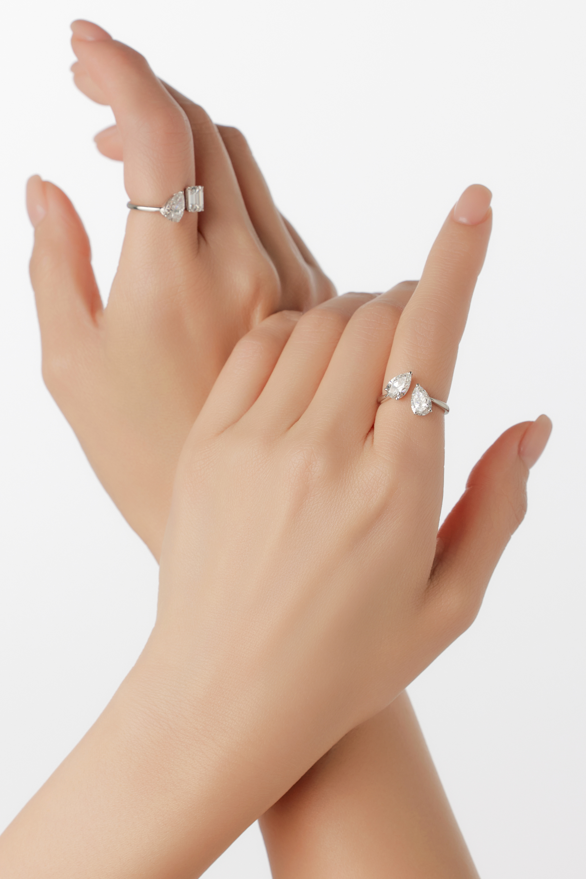 【NEW】2.0 カラット ダブルペアシェイプリング