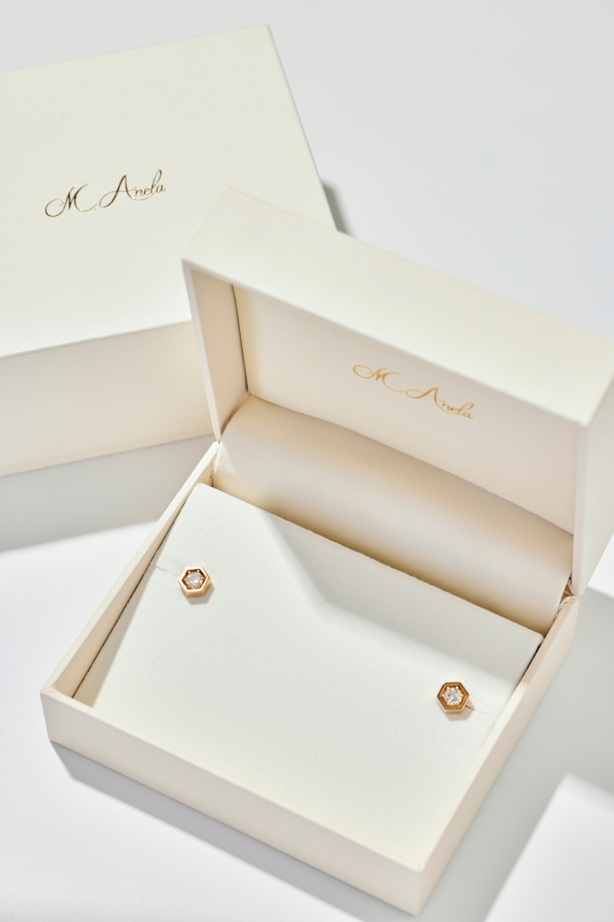 ハニカムピアス【M.anela by HARUKO】