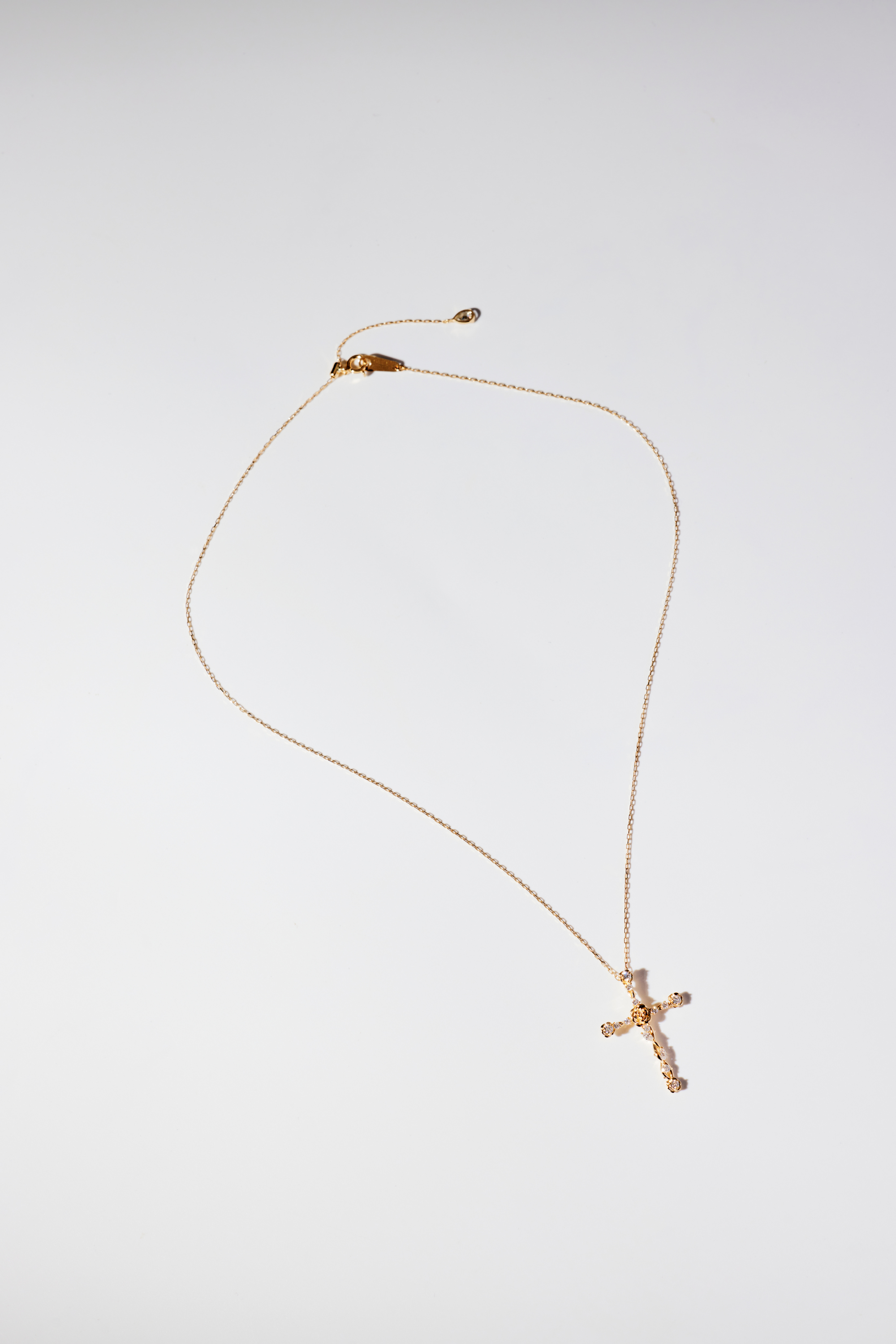 ローズダイヤモンドネックレス