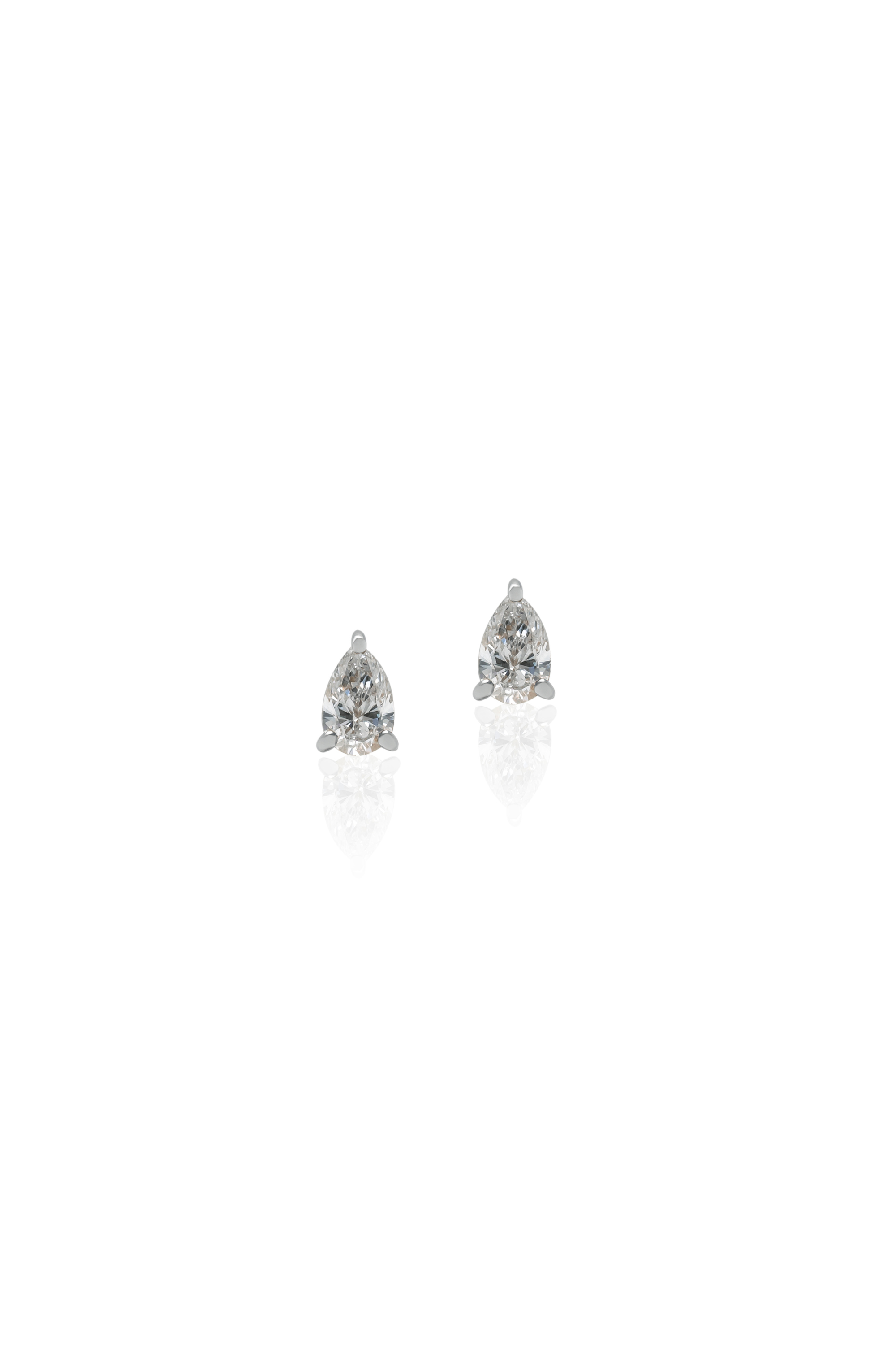 0.09カラットペアシェイプピアス/0.71カラットペアシェイプスイングパーツSET
